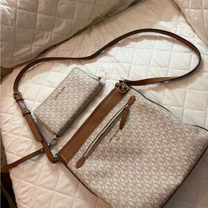 Michael Kors Tan and Cream Crossbody Bag Set